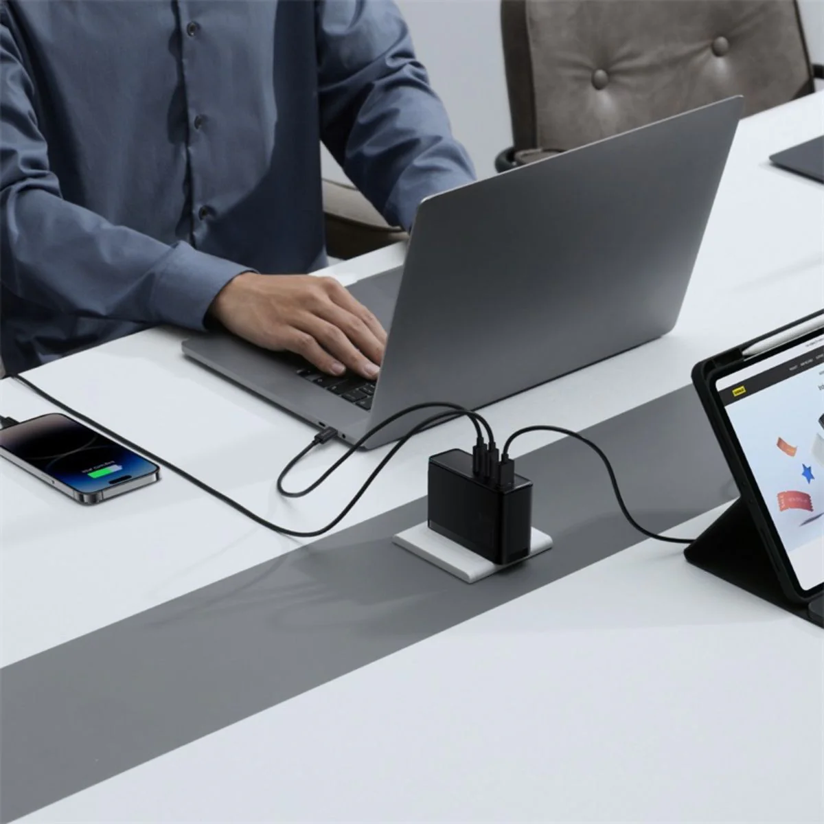 Baseus GaN5 Pro 3-Ports Fast Charger 160W - Image 7